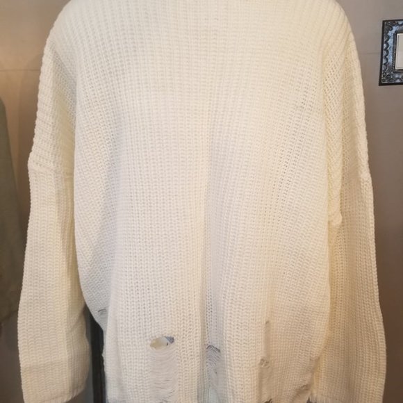 White Distressed Grunge Style Women's Sweater ~New Without Tags~ - Picture 4 of 5
